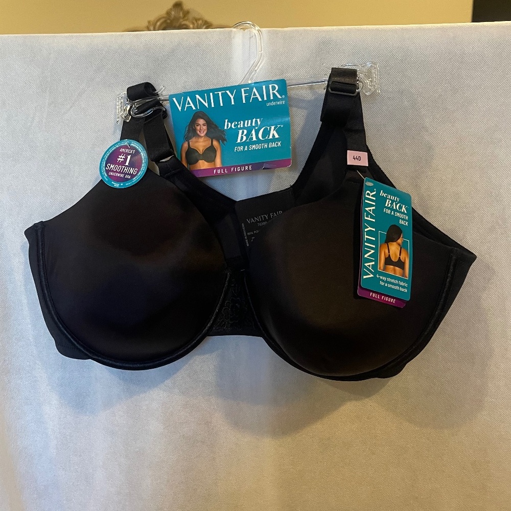 Beauty Back Vanity Fair black underwire bra 44 D.  New with tags.